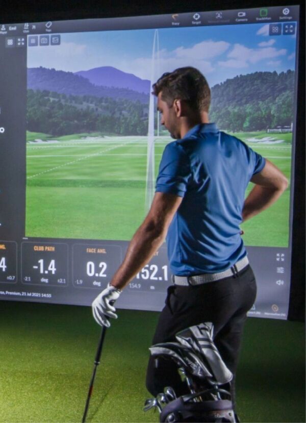 Trackman golf performance software resized 600x829